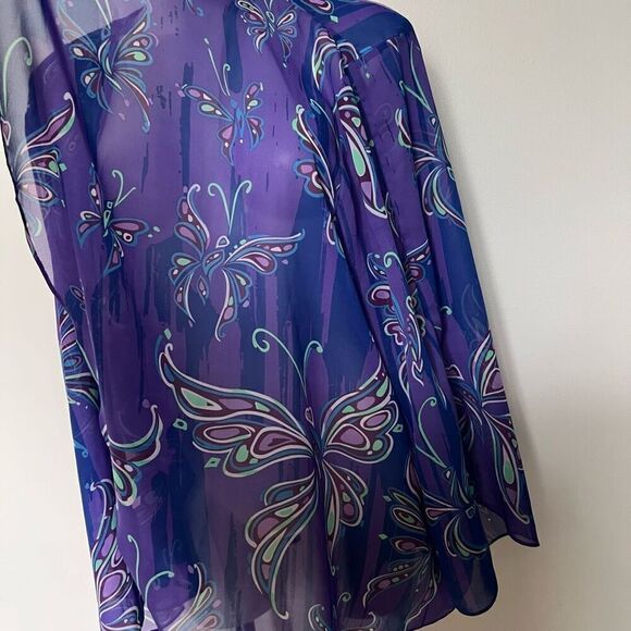 Bob Mackie Butterfly waterfall Top - Picture 6 of 8